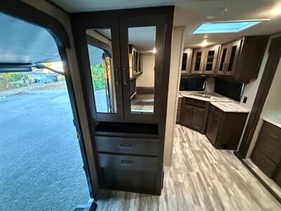 2022 Grand Design Transcend Xplor 240 ML   - Photo 35 - Portland, OR 97202