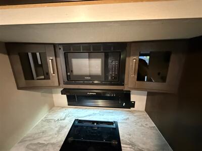 2022 Grand Design Transcend Xplor 240 ML   - Photo 29 - Portland, OR 97202