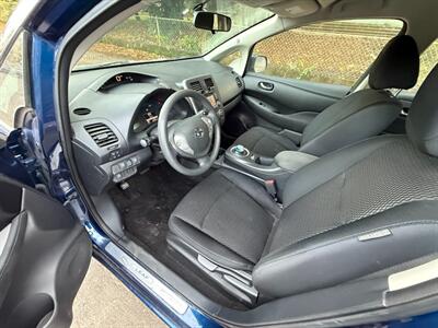 2017 Nissan LEAF S   - Photo 8 - Portland, OR 97202