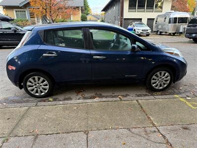2017 Nissan LEAF S   - Photo 6 - Portland, OR 97202
