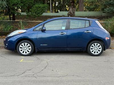 2017 Nissan LEAF S   - Photo 2 - Portland, OR 97202