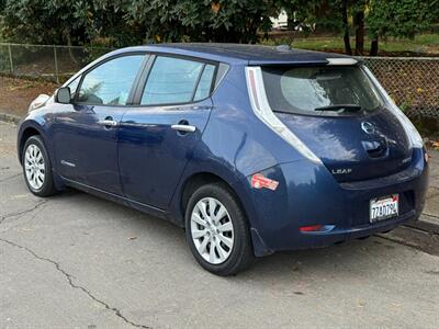 2017 Nissan LEAF S   - Photo 3 - Portland, OR 97202
