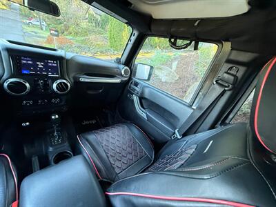 2012 Jeep Wrangler Unlimited Sahara - Photo 17 - Portland, OR 97202