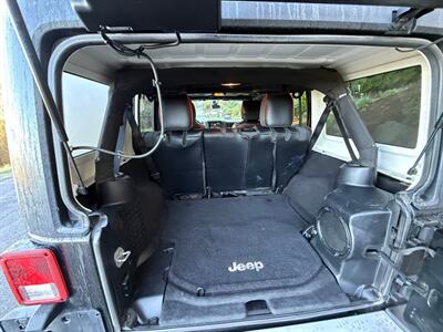 2012 Jeep Wrangler Unlimited Sahara - Photo 8 - Portland, OR 97202