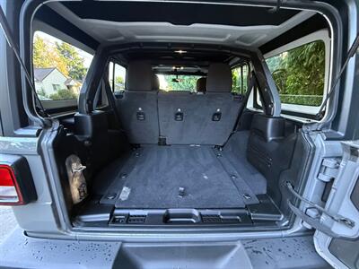 2020 Jeep Wrangler Unlimited Willys Sport   - Photo 14 - Portland, OR 97202