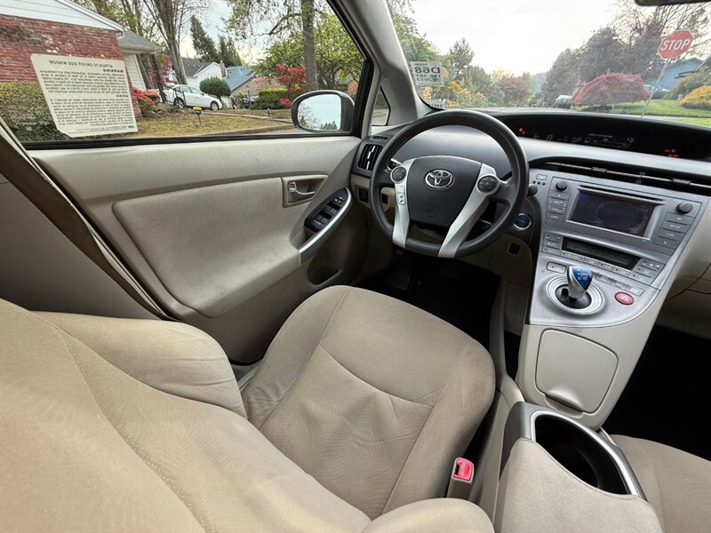 2013 Toyota Prius Two - Photo 16 - Portland, OR 97202