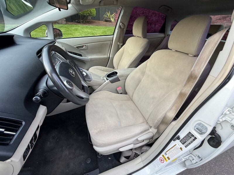 2013 Toyota Prius Two - Photo 8 - Portland, OR 97202
