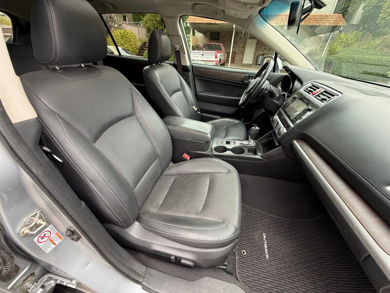 2017 Subaru Outback 3.6R Limited - Photo 13 - Portland, OR 97202