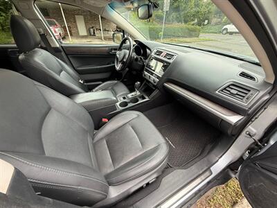 2017 Subaru Outback 3.6R Limited - Photo 12 - Portland, OR 97202