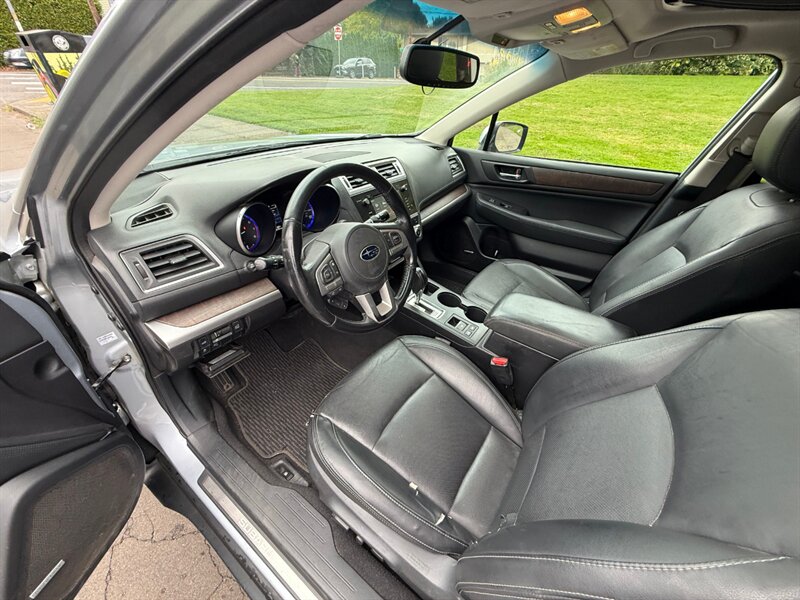 2017 Subaru Outback 3.6R Limited - Photo 10 - Portland, OR 97202