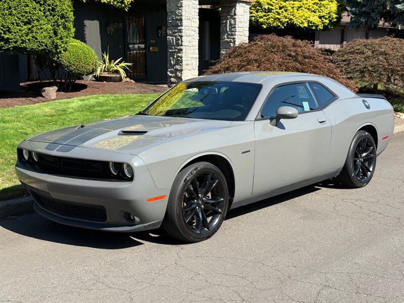 2017 Dodge Challenger R/T - Photo 1 - Portland, OR 97202