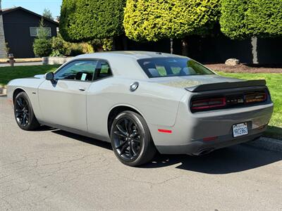 2017 Dodge Challenger R/T   - Photo 3 - Portland, OR 97202