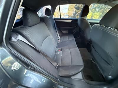 2018 Subaru Outback 2.5i   - Photo 13 - Portland, OR 97202