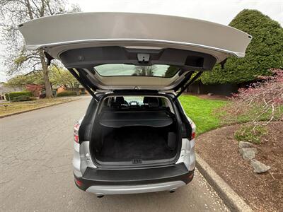 2017 Ford Escape Titanium   - Photo 7 - Portland, OR 97202