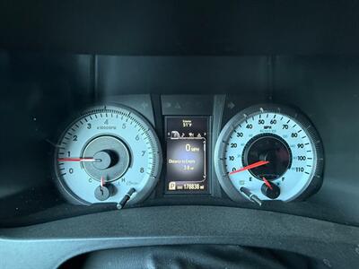 2018 Toyota Sienna SE Premium 8-Passenger   - Photo 19 - Portland, OR 97202