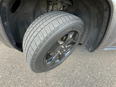 2015 Jeep Grand Cherokee Altitude   - Photo 9 - Portland, OR 97202