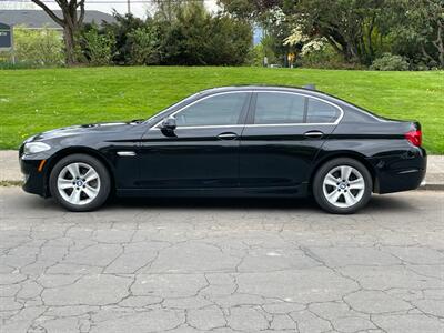 2011 BMW 528i   - Photo 2 - Portland, OR 97202