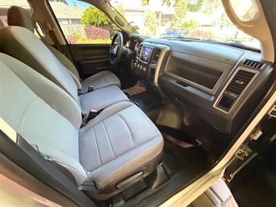 2018 RAM 1500 Express   - Photo 12 - Portland, OR 97202