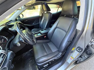 2014 Lexus IS 250   - Photo 8 - Portland, OR 97202