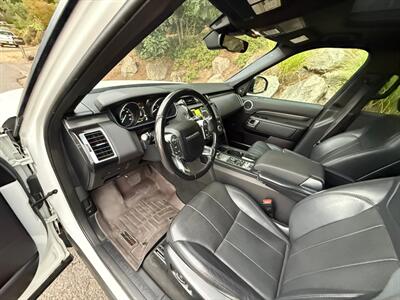 2018 Land Rover Discovery SE   - Photo 9 - Portland, OR 97202