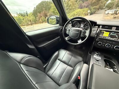 2018 Land Rover Discovery SE   - Photo 20 - Portland, OR 97202
