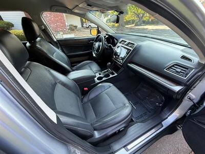 2019 Subaru Outback 2.5i Limited   - Photo 12 - Portland, OR 97202