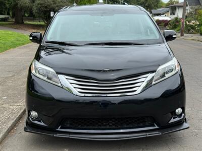 2015 Toyota Sienna Limited Premium 7-Passenger   - Photo 4 - Portland, OR 97202