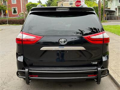 2015 Toyota Sienna Limited Premium 7-Passenger   - Photo 5 - Portland, OR 97202