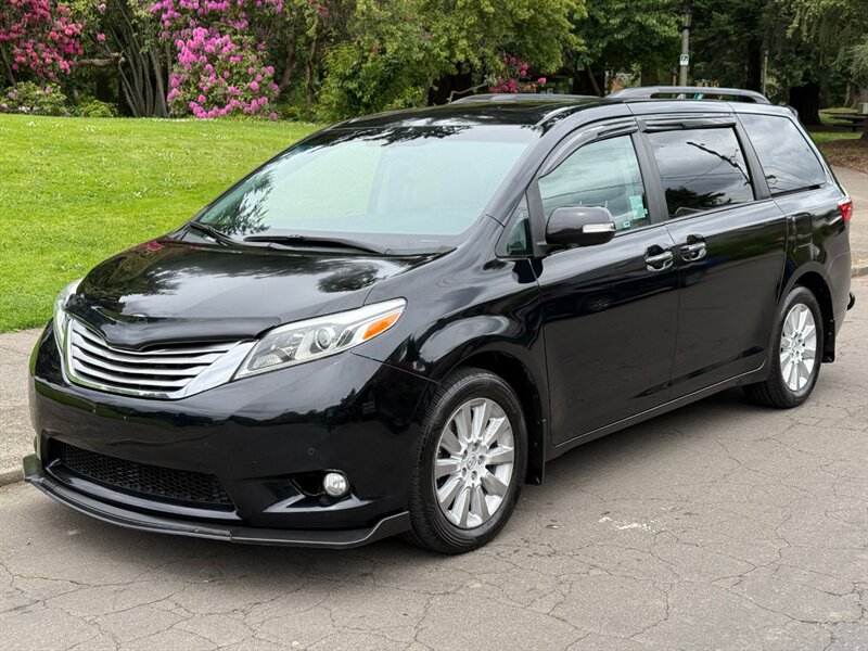 2015 Toyota Sienna Limited Premium 7-Passenger - Photo 1 - Portland, OR 97202