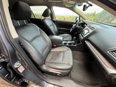 2016 Subaru Outback 3.6R Limited   - Photo 13 - Portland, OR 97202