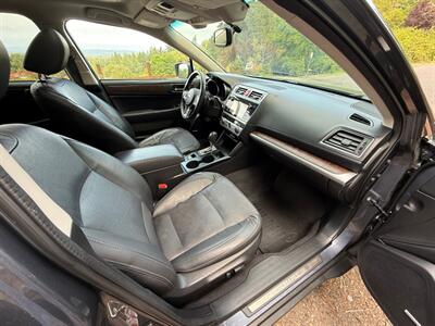 2016 Subaru Outback 3.6R Limited   - Photo 12 - Portland, OR 97202