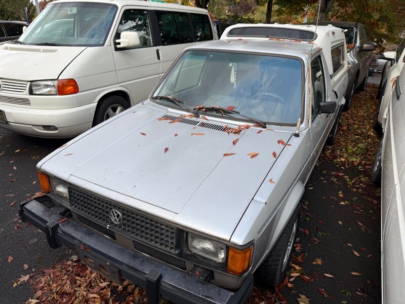 1982 Volkswagen Pickup - Photo 2 - Portland, OR 97202