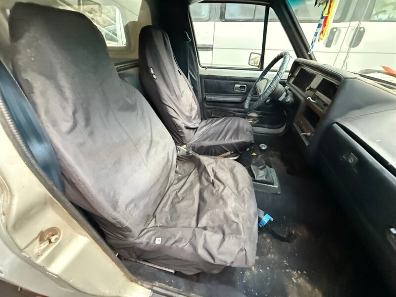 1982 Volkswagen Pickup - Photo 6 - Portland, OR 97202