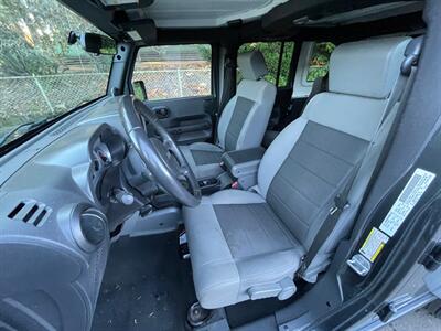 2010 Jeep Wrangler Unlimited Rubicon   - Photo 9 - Portland, OR 97202