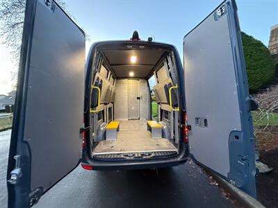 2018 Mercedes-Benz Sprinter Worker 2500   - Photo 18 - Portland, OR 97202