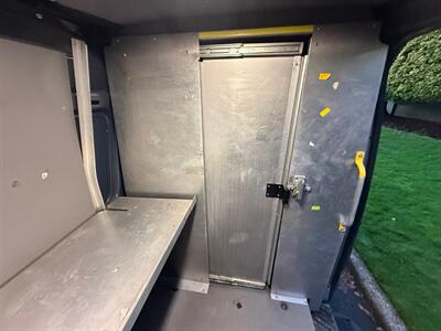 2018 Mercedes-Benz Sprinter Worker 2500   - Photo 21 - Portland, OR 97202