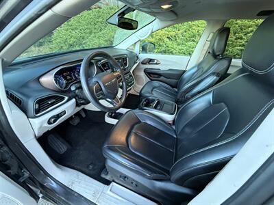 2020 Chrysler Voyager LXi   - Photo 7 - Portland, OR 97202