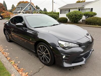 2017 Toyota 86   - Photo 6 - Portland, OR 97202