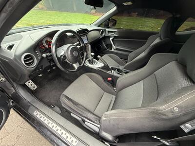 2017 Toyota 86   - Photo 10 - Portland, OR 97202