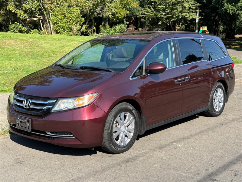 2015 Honda Odyssey EX-L   - Photo 1 - Portland, OR 97202