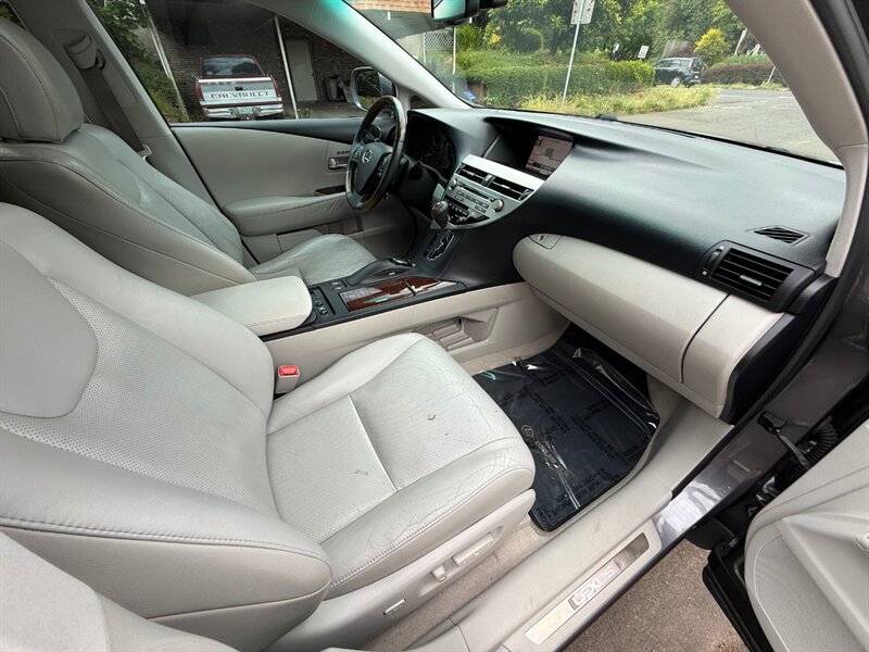 2012 Lexus RX 350 - Photo 12 - Portland, OR 97202