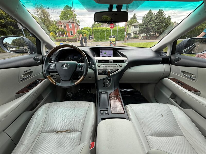 2012 Lexus RX 350 - Photo 16 - Portland, OR 97202