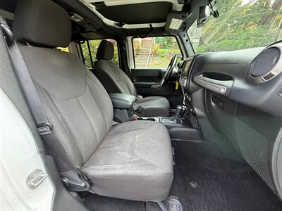 2016 Jeep Wrangler Unlimited Sport S - Photo 13 - Portland, OR 97202
