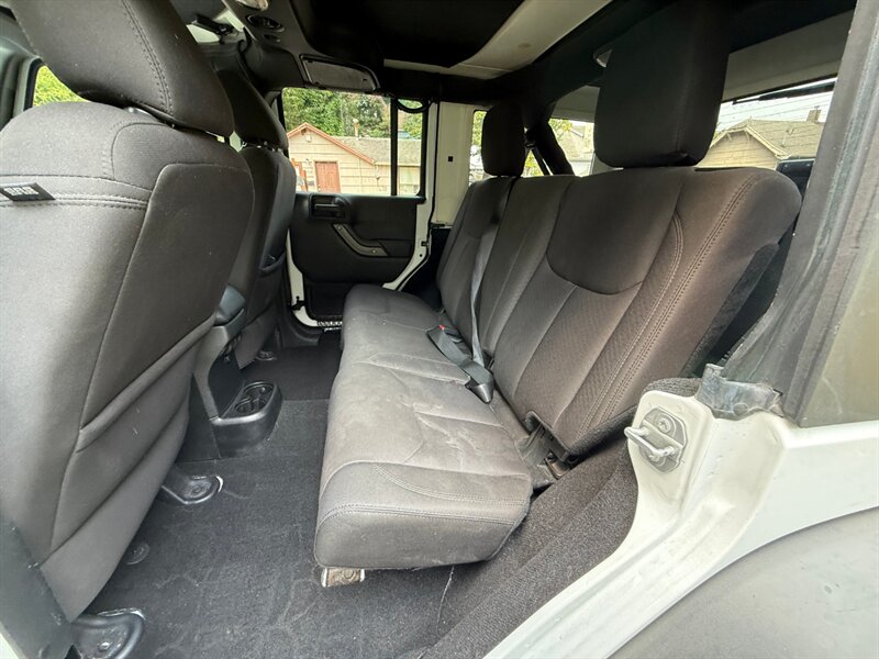 2016 Jeep Wrangler Unlimited Sport S - Photo 15 - Portland, OR 97202