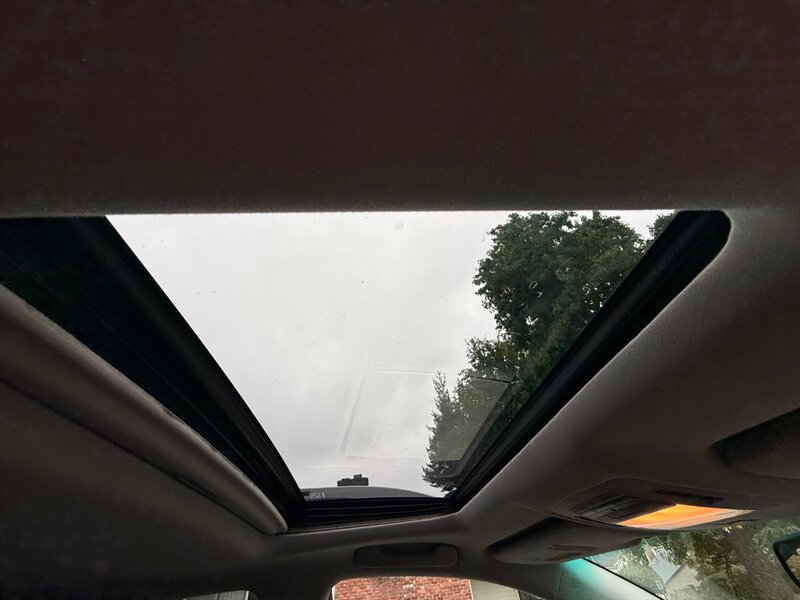 2010 Lexus RX 350 - Photo 13 - Portland, OR 97202