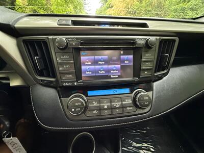 2014 Toyota RAV4 XLE   - Photo 17 - Portland, OR 97202