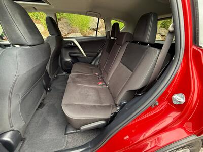 2014 Toyota RAV4 XLE   - Photo 15 - Portland, OR 97202