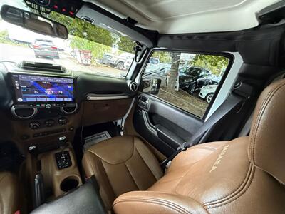 2015 Jeep Wrangler Unlimited Sahara   - Photo 18 - Portland, OR 97202