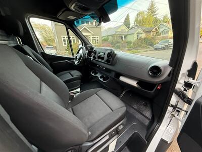 2021 Mercedes-Benz Sprinter 2500   - Photo 16 - Portland, OR 97202