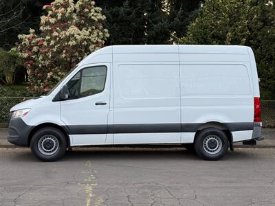2021 Mercedes-Benz Sprinter 2500   - Photo 2 - Portland, OR 97202